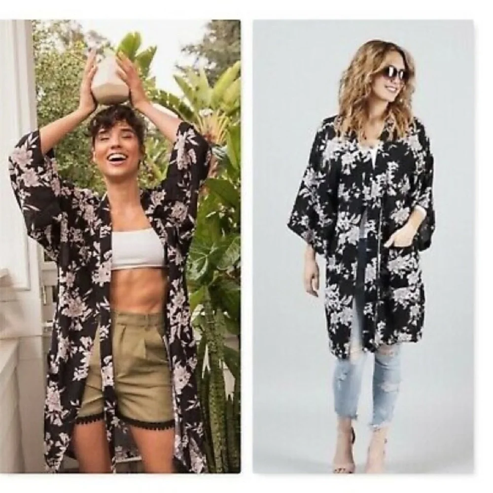 Spiritual Gangster Black and White Maya Floral Kimono OS NWOT - Picture 1 of 8